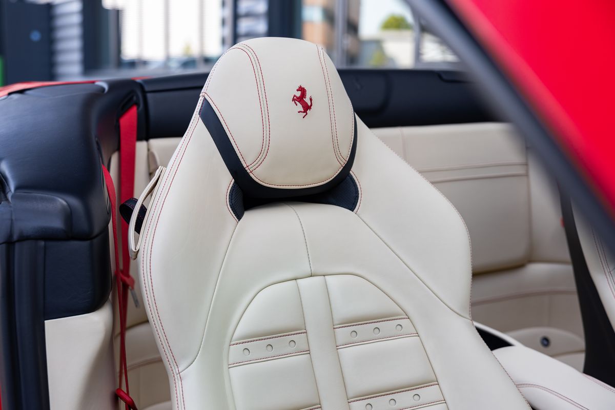2016 Ferrari California 3.8 V8 T F1 DCT