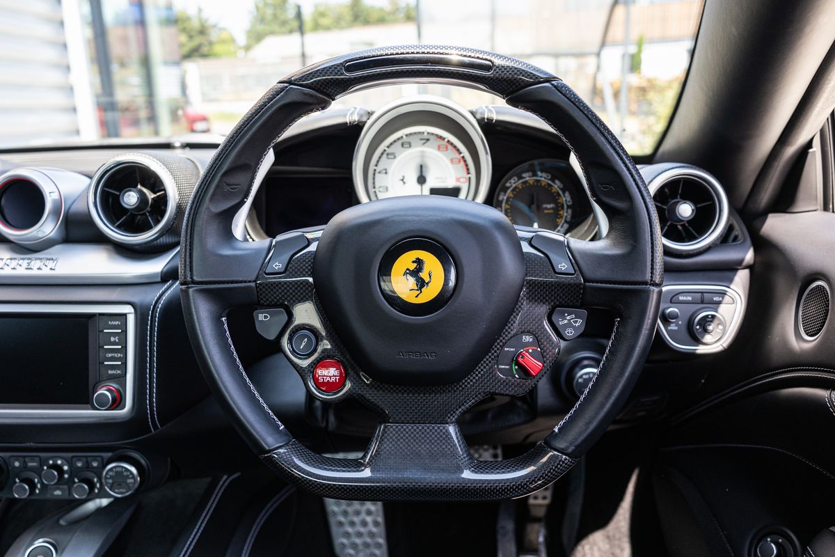 2015 Ferrari California 3.8 V8 T F1 DCT