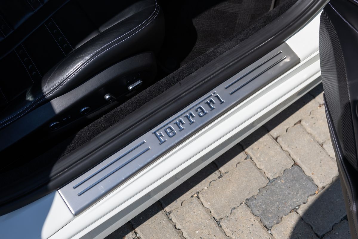 2015 Ferrari California 3.8 V8 T F1 DCT