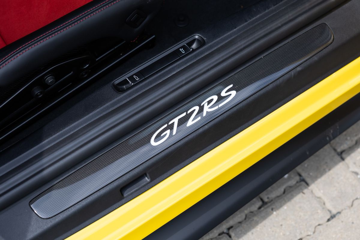 2018 Porsche 911 3.8T 991 GT2 RS PDK