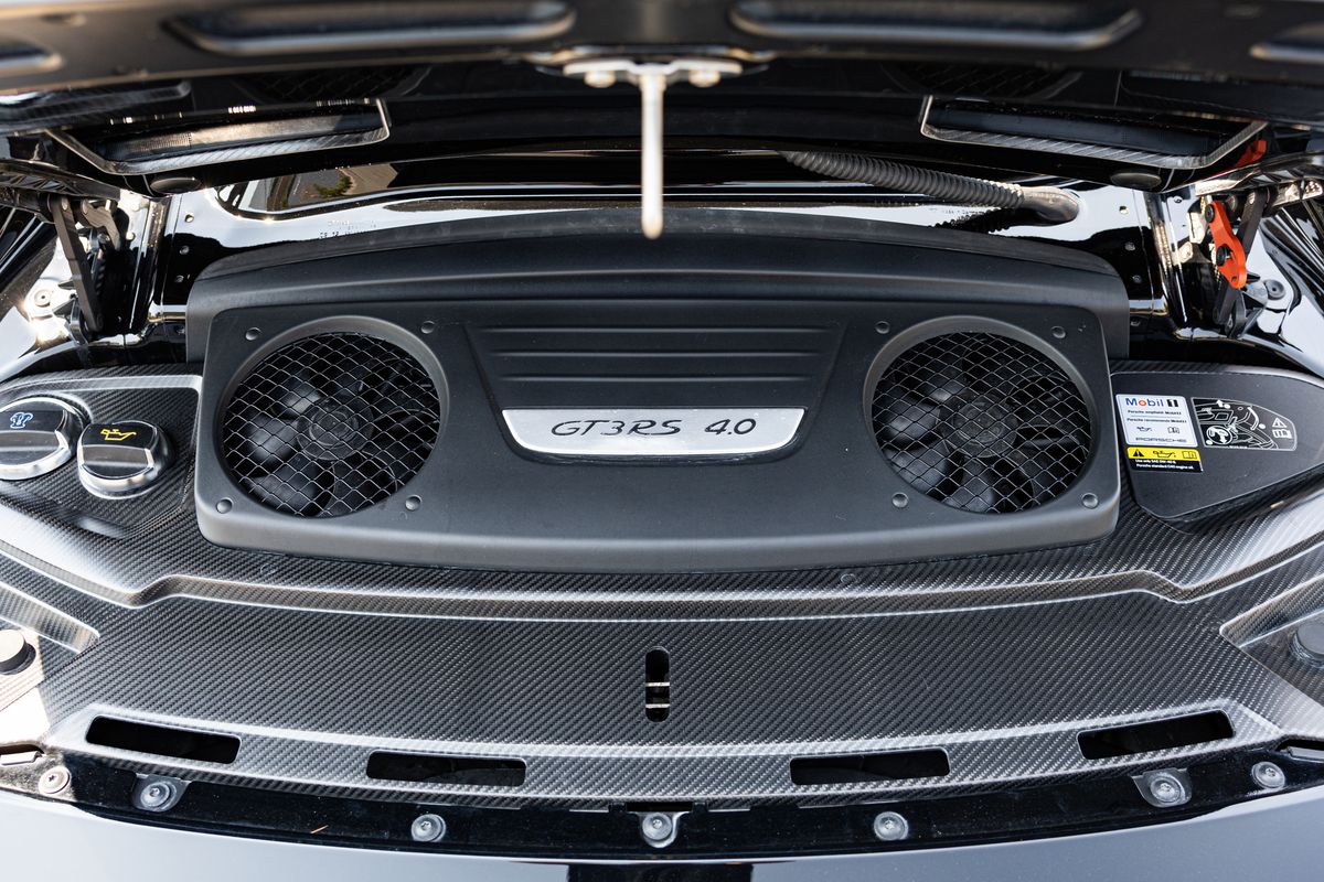2019 Porsche 911 (991.2) GT3 RS Weissach