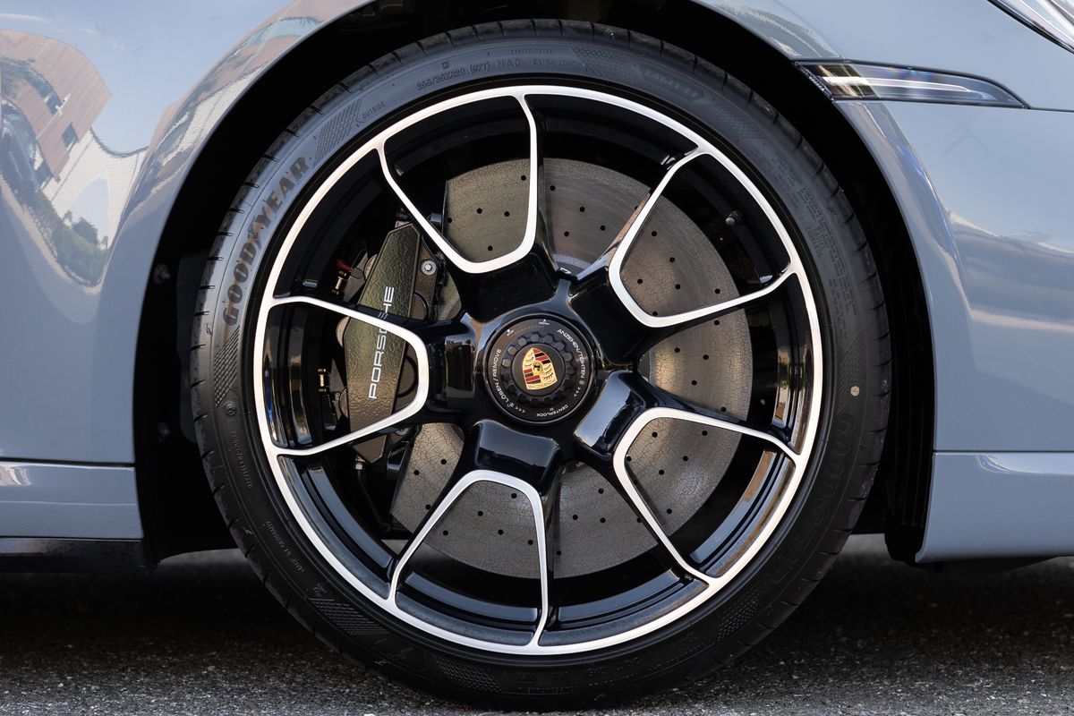 2023 Porsche 911 992 Turbo S