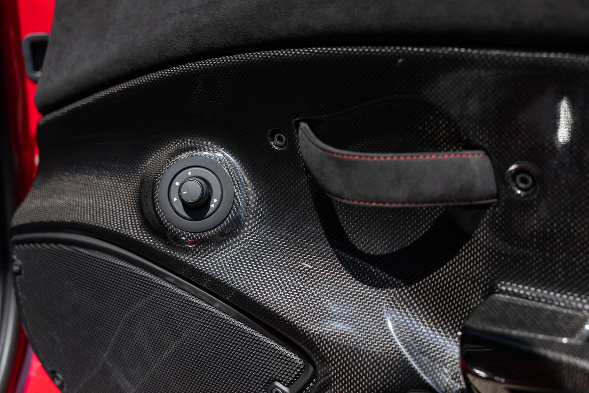2020 Ferrari 488 Pista 3.9T V8 F1 DCT