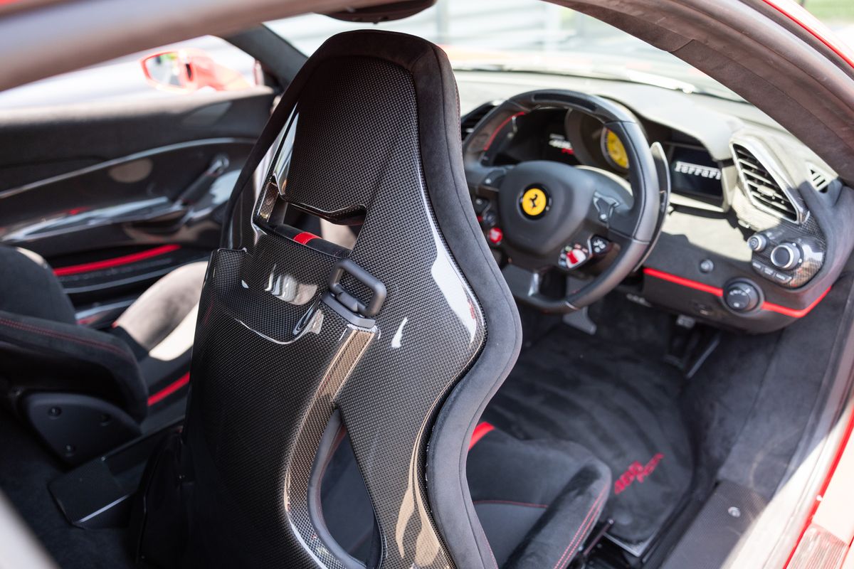 2020 Ferrari 488 Pista 3.9T V8 F1 DCT