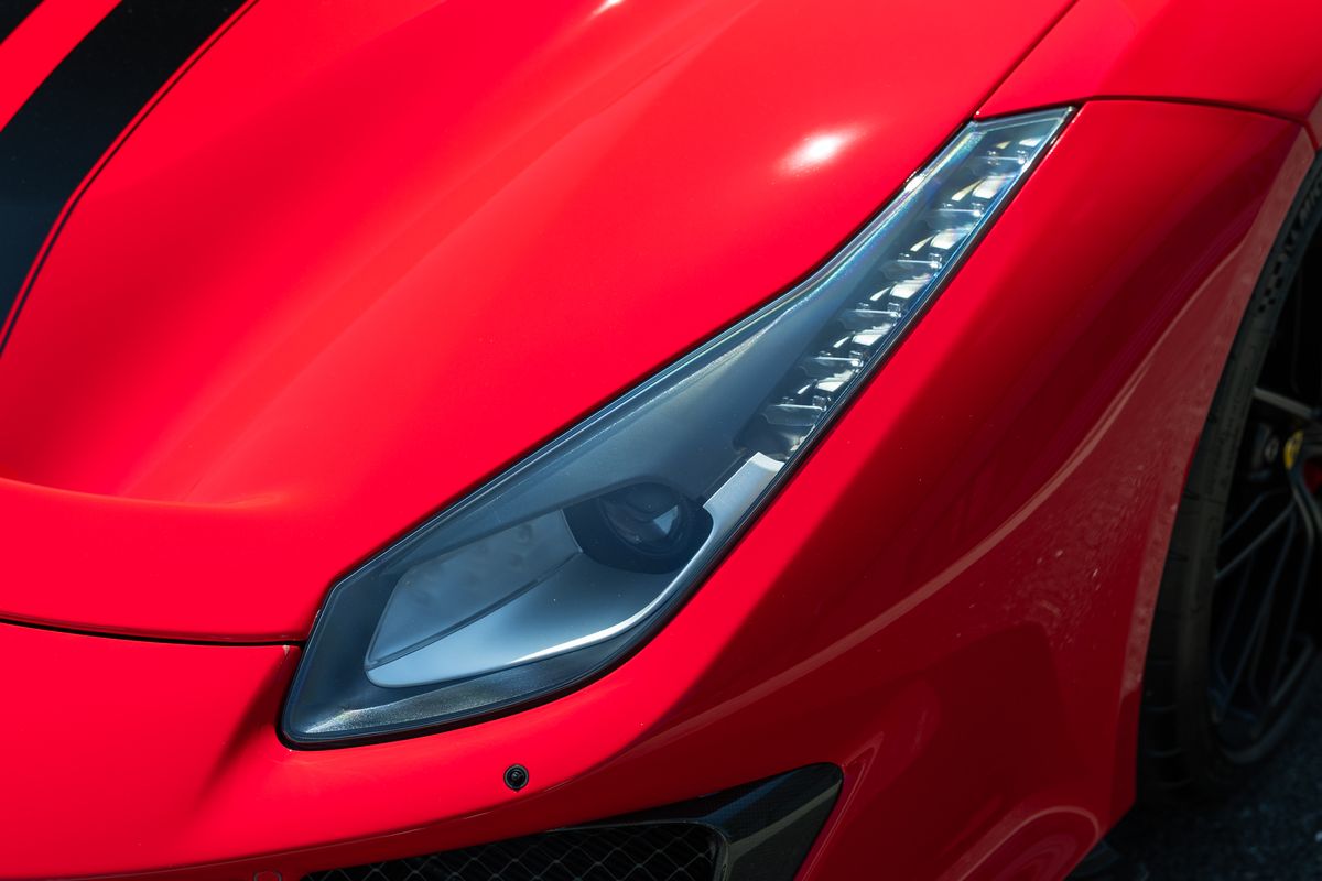 2020 Ferrari 488 Pista 3.9T V8 F1 DCT