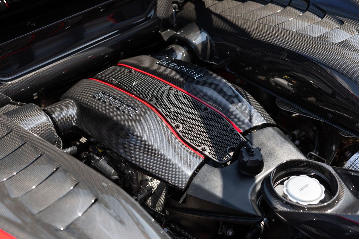 2020 Ferrari 488 Pista 3.9T V8 F1 DCT
