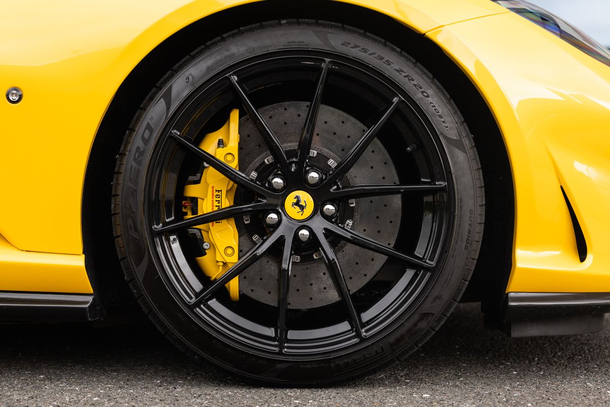 2019 Ferrari 812 Superfast