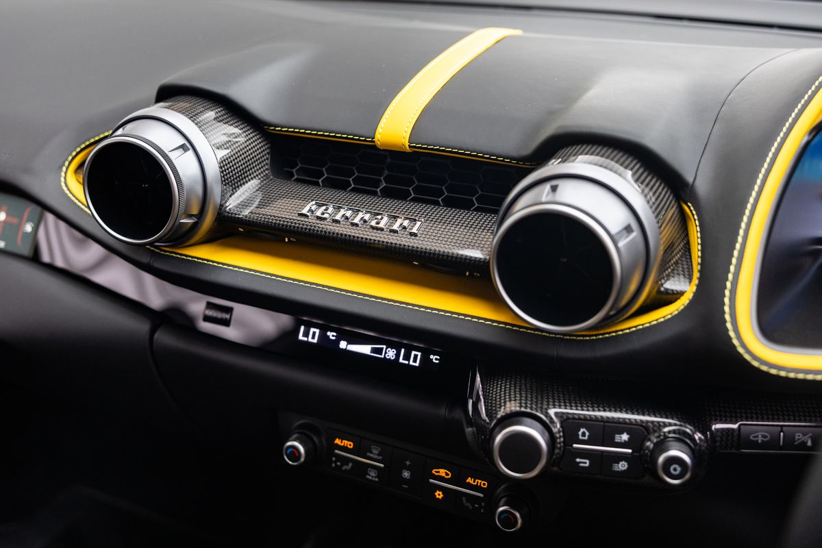 2019 Ferrari 812 Superfast