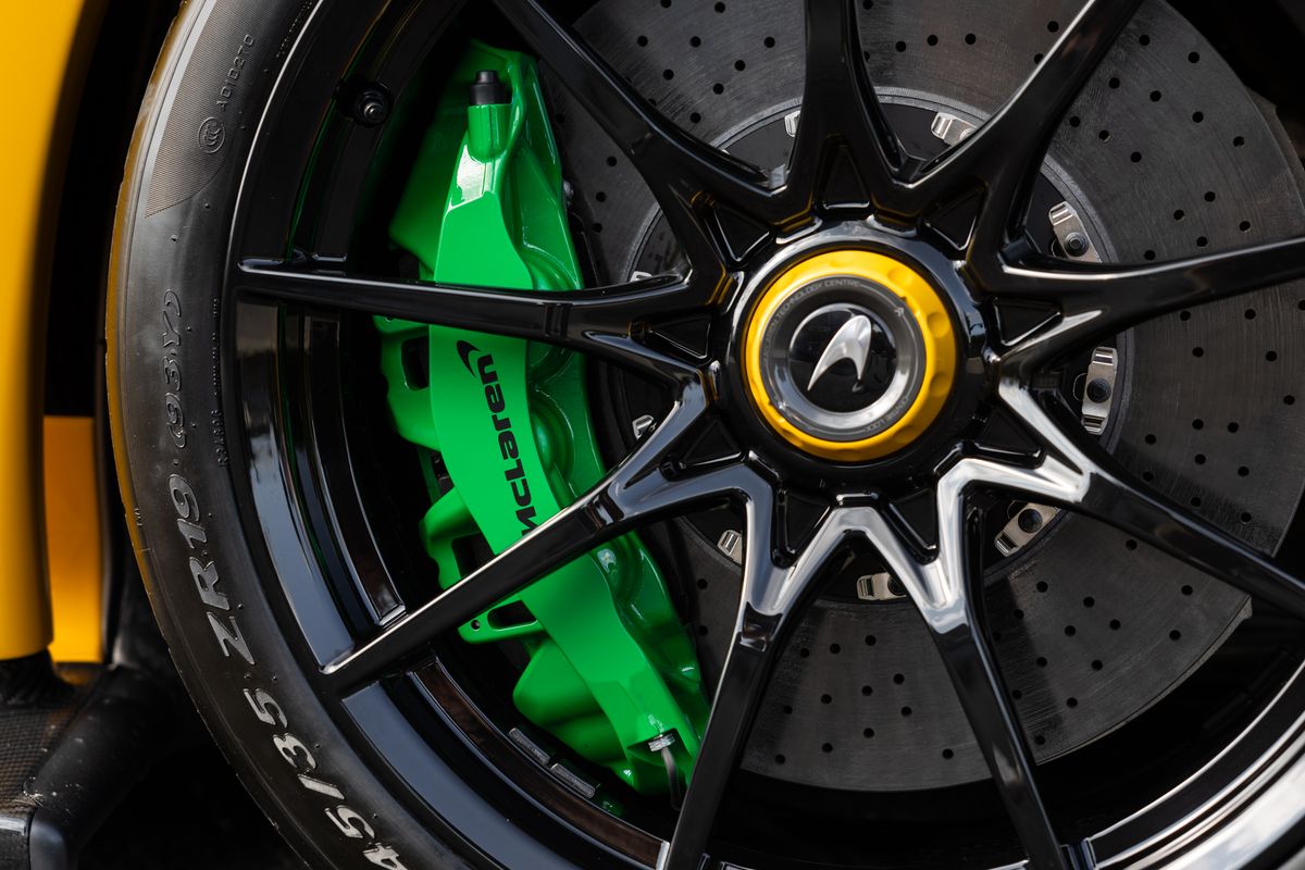 2019 McLaren Senna