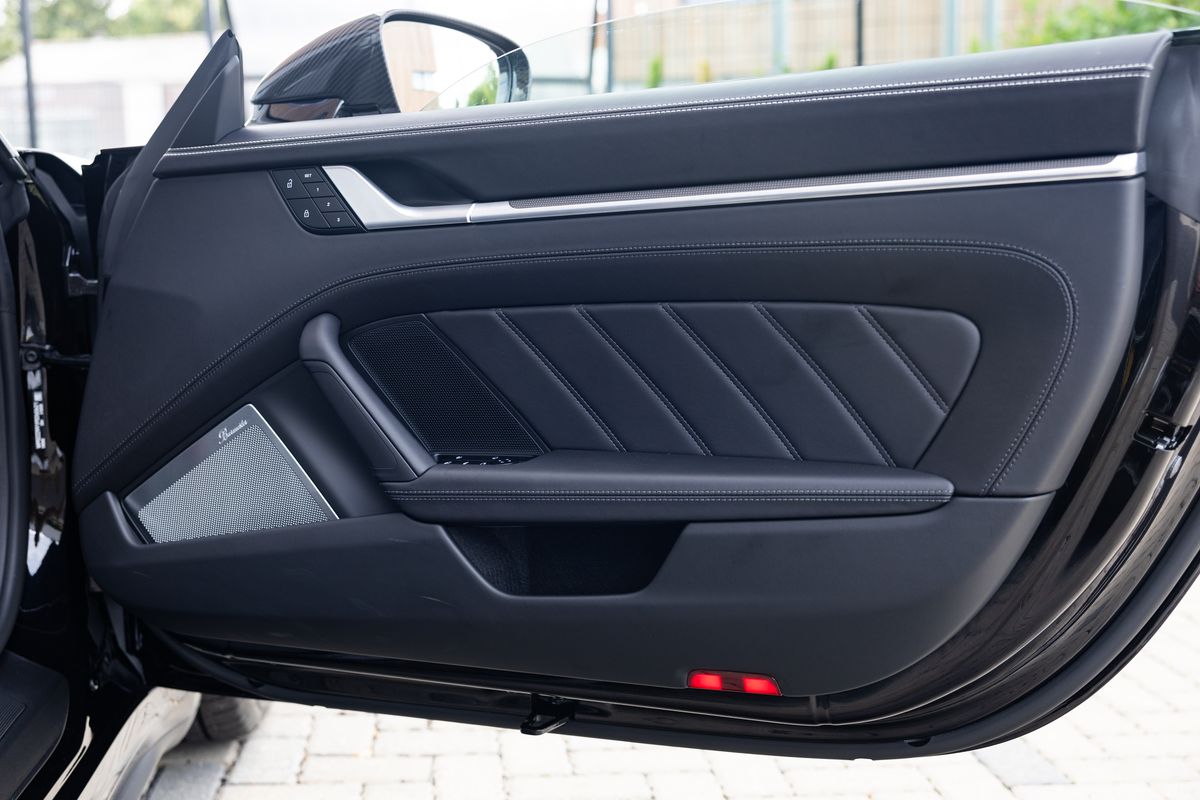 2023 Porsche 911 992 Turbo S Cabriolet