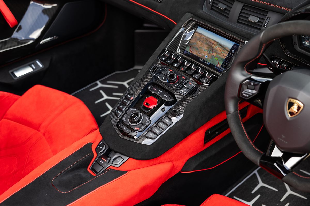 2021 Lamborghini Aventador SVJ Roadster 6.5 V12 LP 770-4