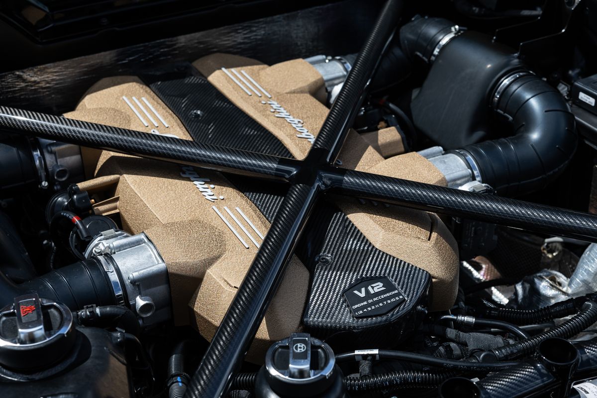 2021 Lamborghini Aventador SVJ Roadster 6.5 V12 LP 770-4