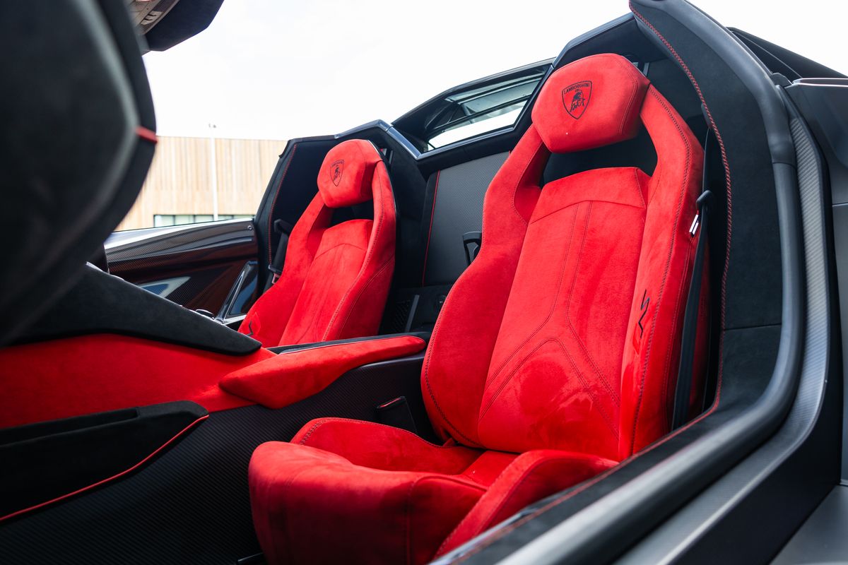 2021 Lamborghini Aventador SVJ Roadster 6.5 V12 LP 770-4