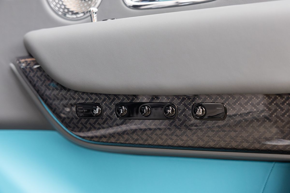2023 Rolls-Royce Cullinan Black Badge