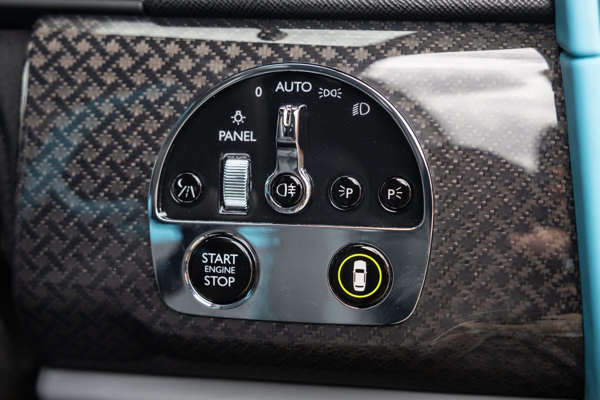2023 Rolls-Royce Cullinan Black Badge