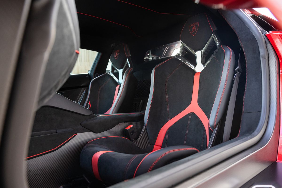2020 Lamborghini Aventador SVJ LP770-4