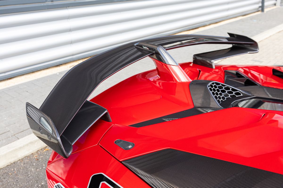 2020 Lamborghini Aventador SVJ LP770-4