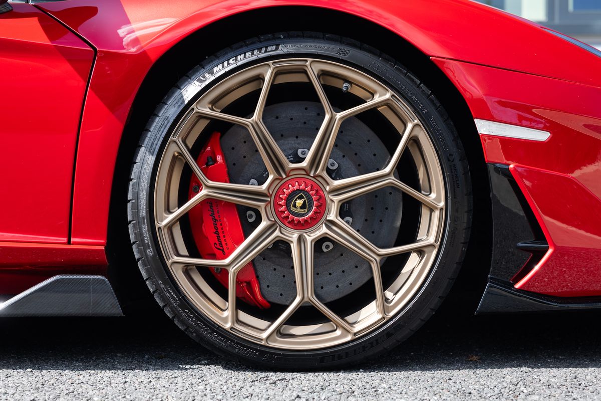 2020 Lamborghini Aventador SVJ LP770-4
