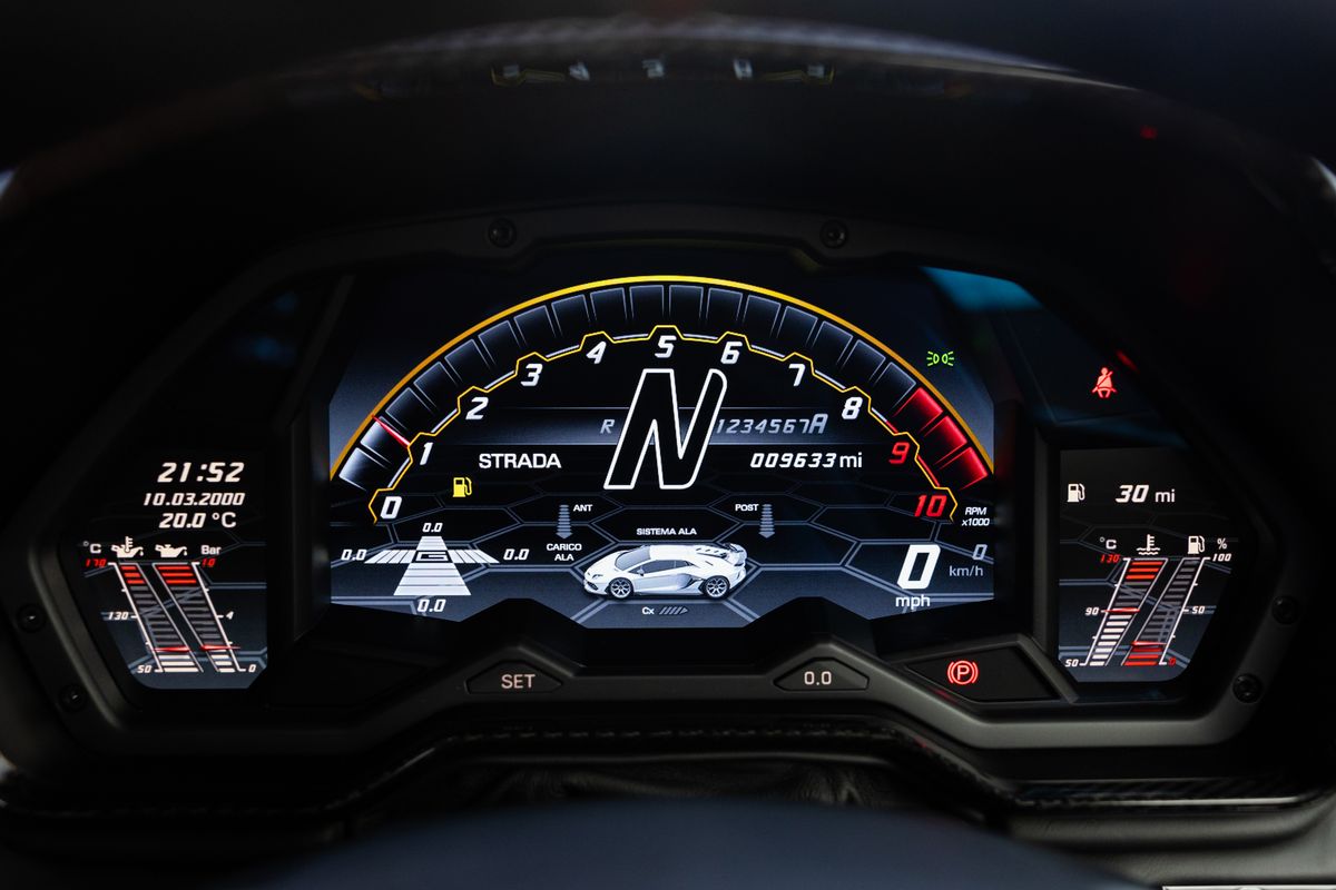 2020 Lamborghini Aventador SVJ LP770-4