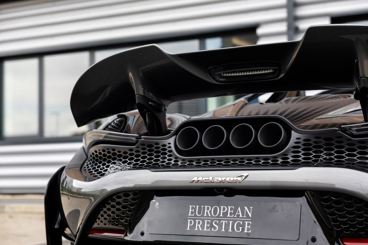 2022 McLaren 765LT Spider