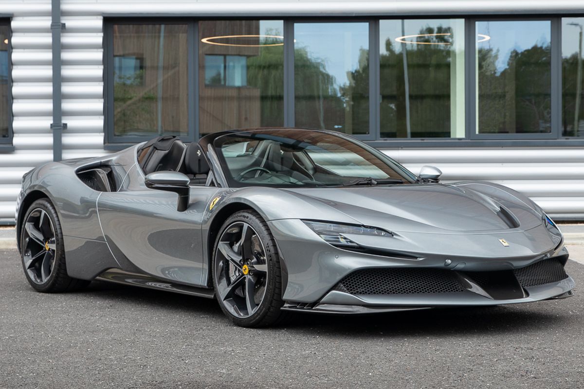 2021 Ferrari SF90 Spider