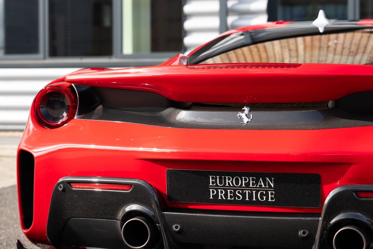 2019 Ferrari 488 Pista