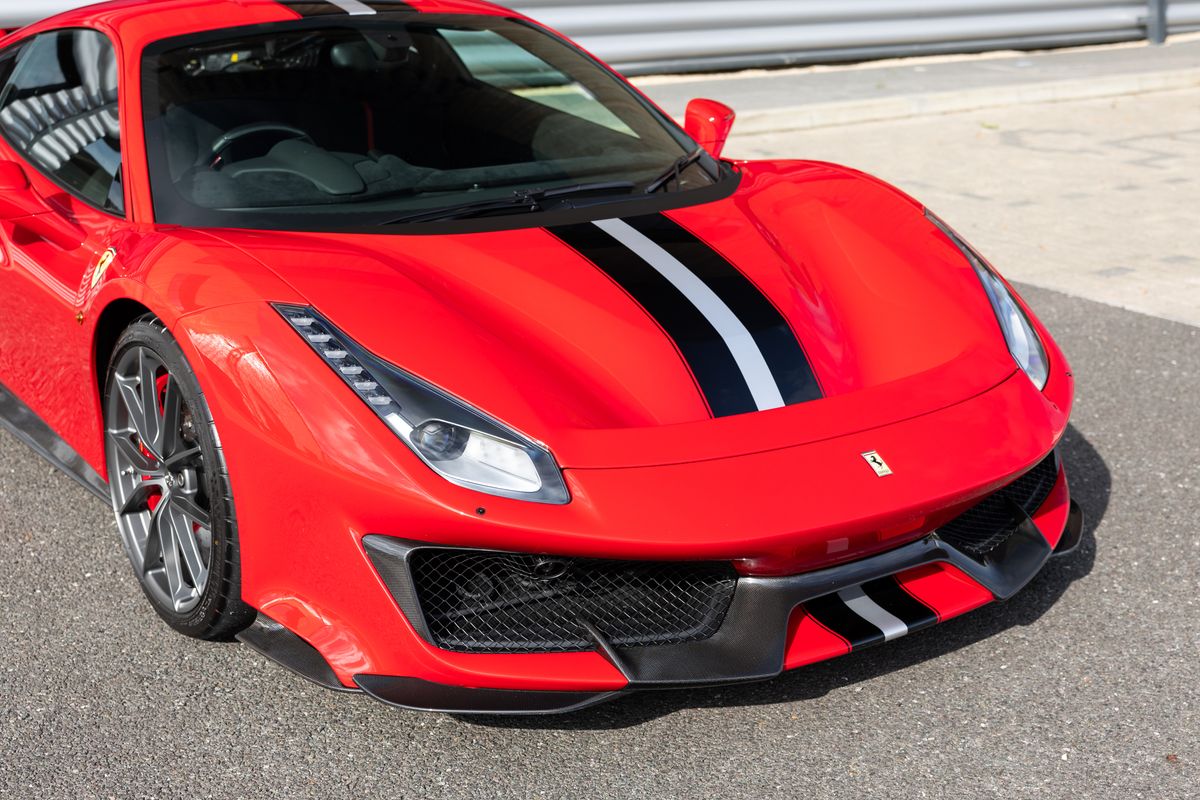 2019 Ferrari 488 Pista