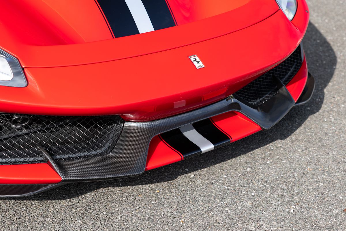 2019 Ferrari 488 Pista