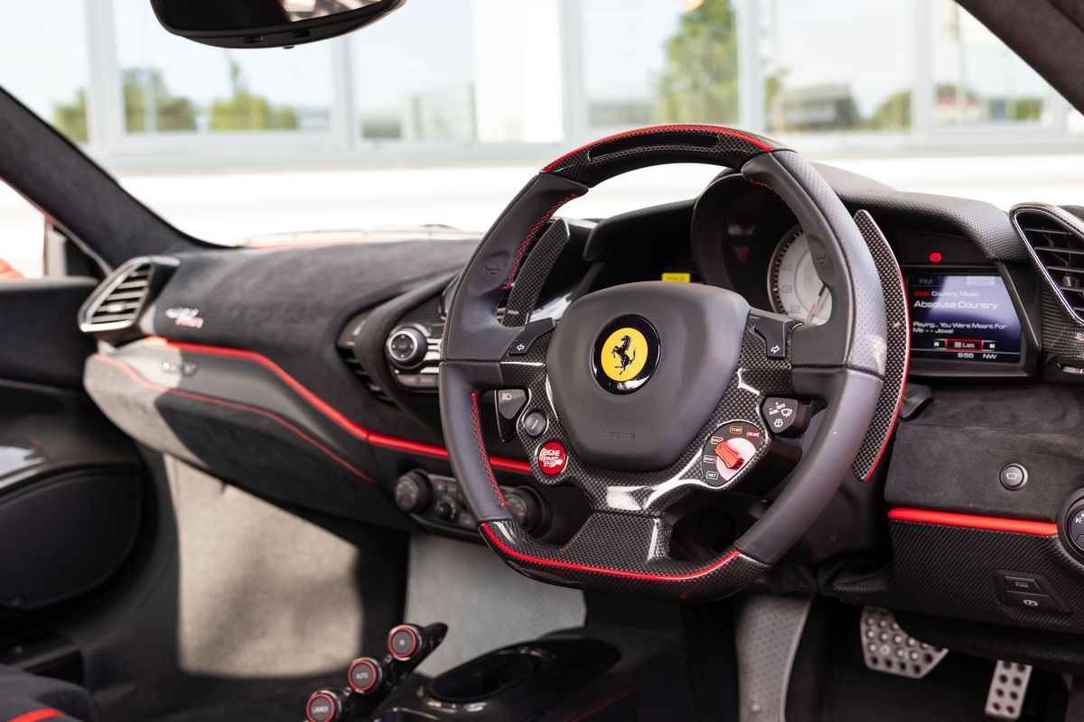 2019 Ferrari 488 Pista