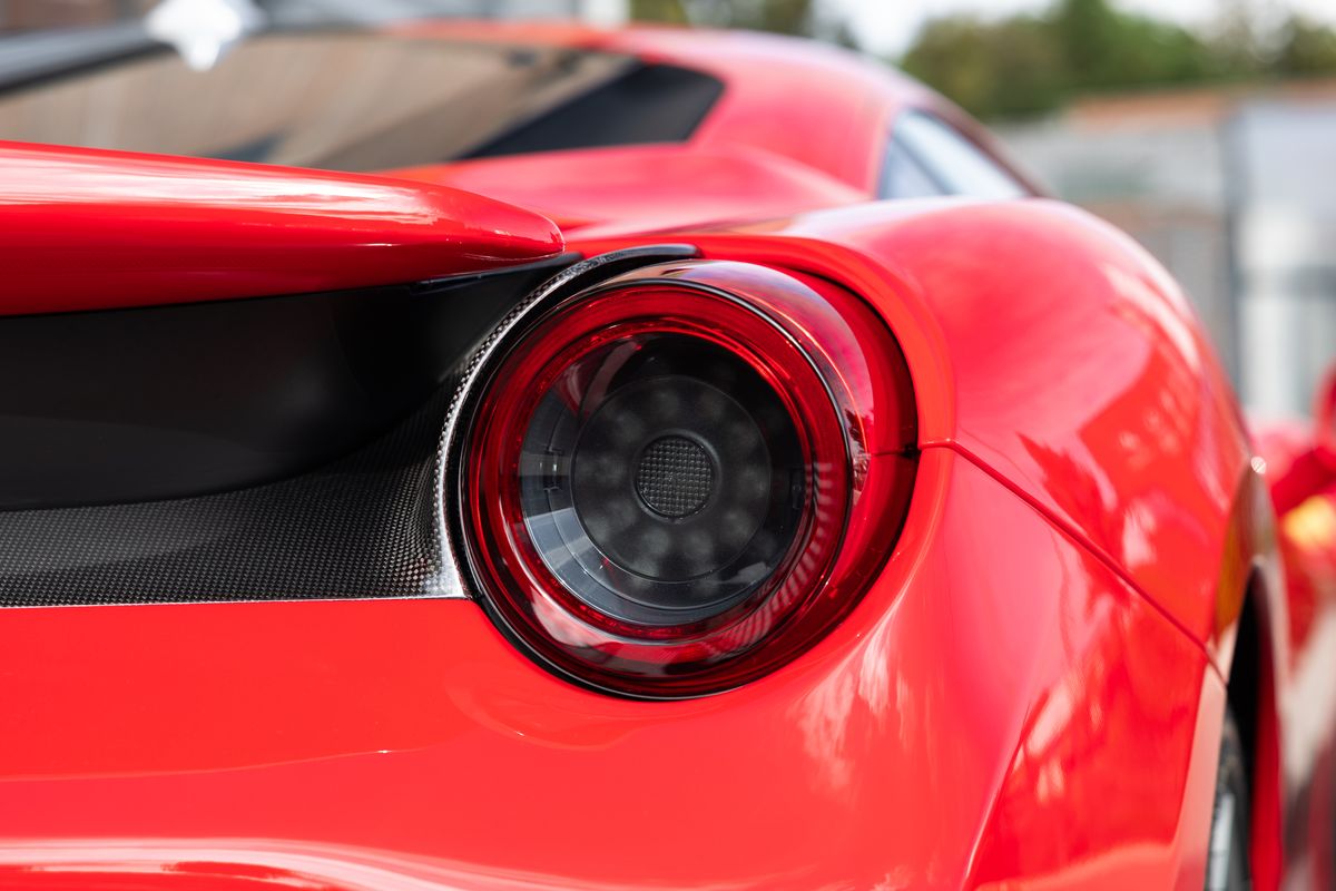 2019 Ferrari 488 Pista