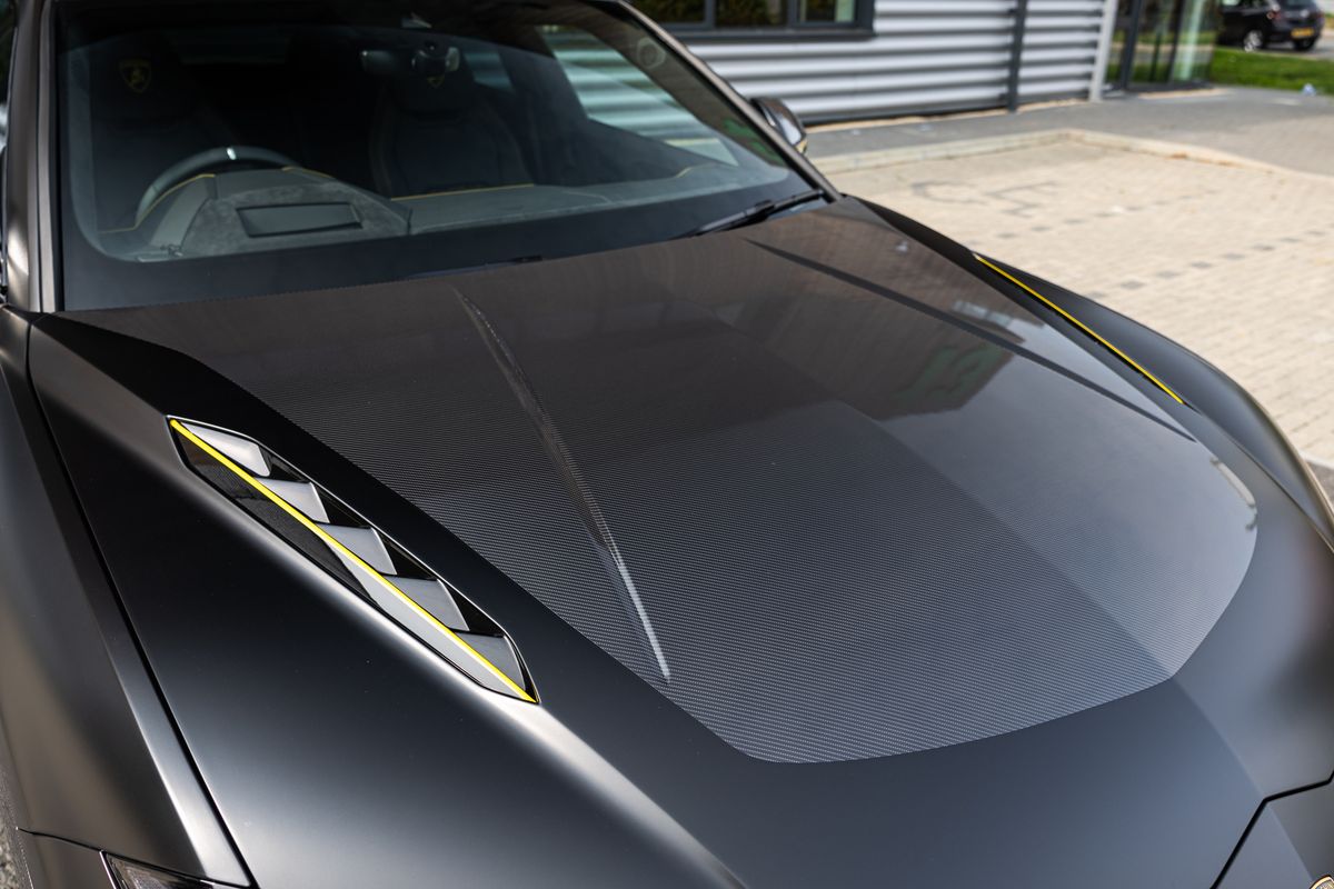 2023 Lamborghini Urus S