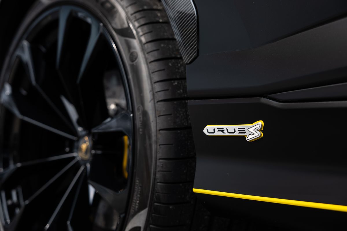 2023 Lamborghini Urus S