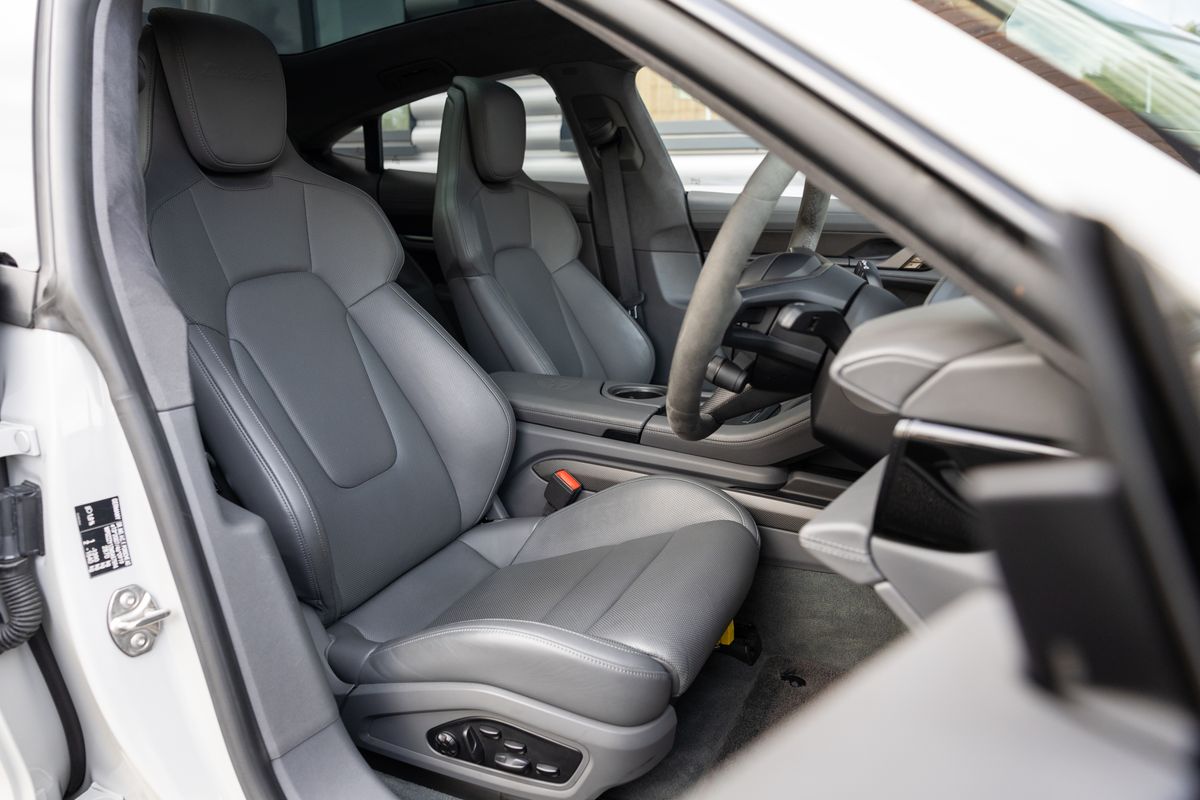 2021 Porsche Taycan Turbo S