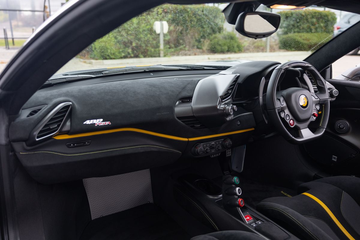 2020 Ferrari 488 Pista
