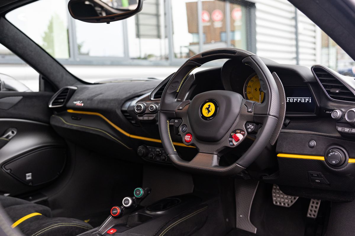2020 Ferrari 488 Pista