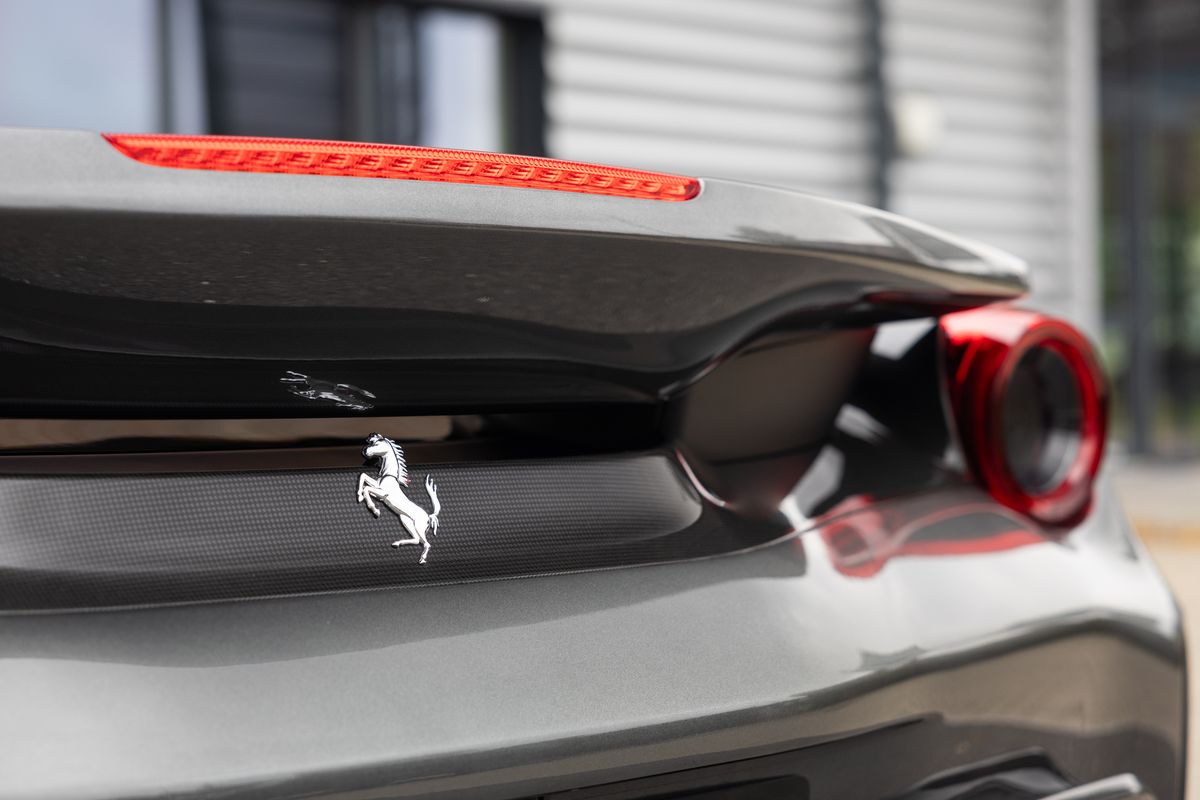 2020 Ferrari 488 Pista