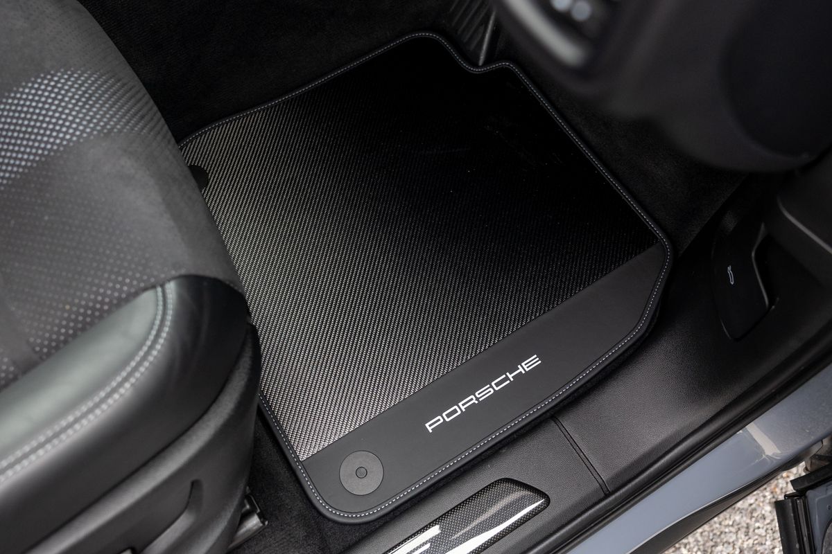 2023 Porsche Cayenne Turbo GT