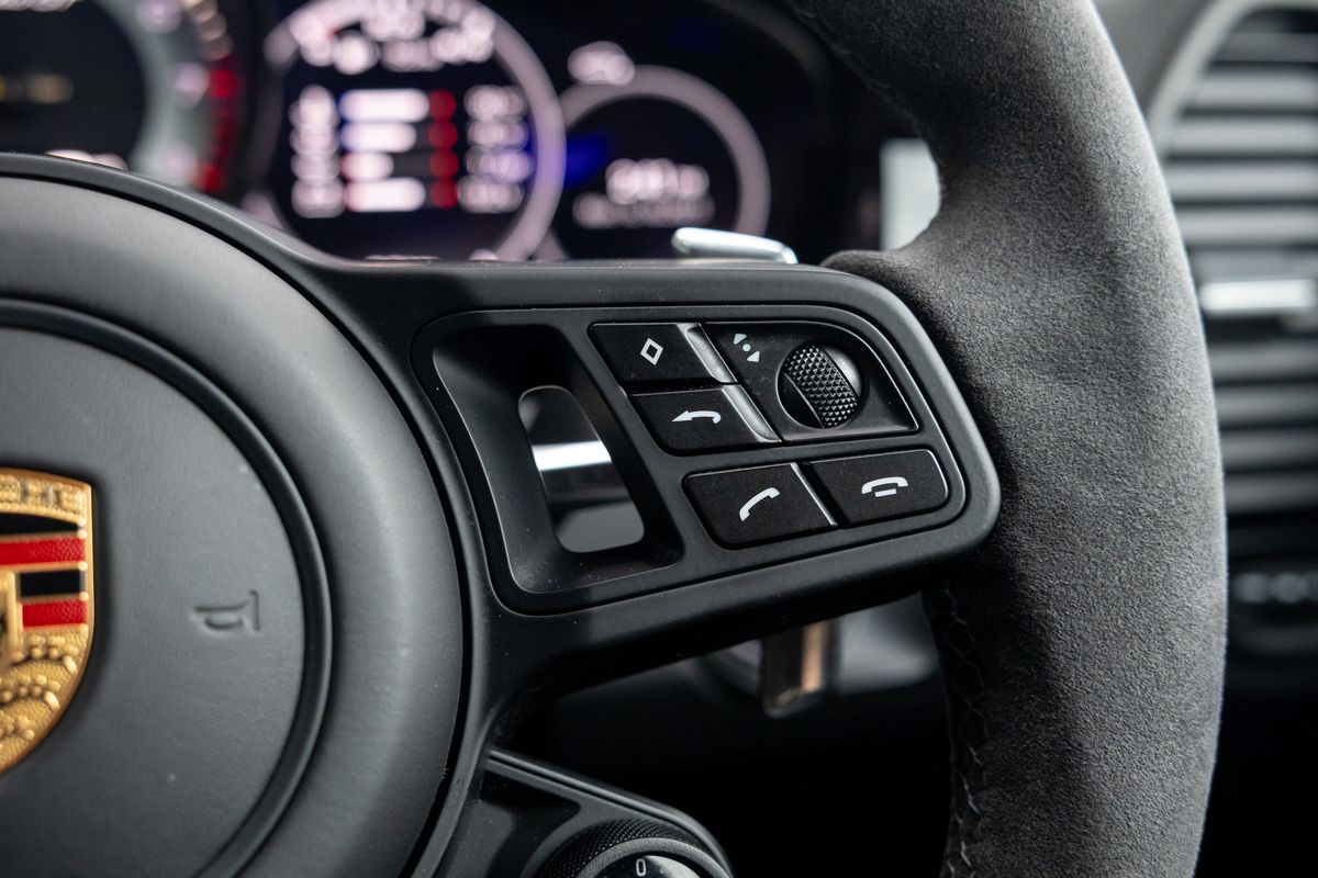2023 Porsche Cayenne Turbo GT