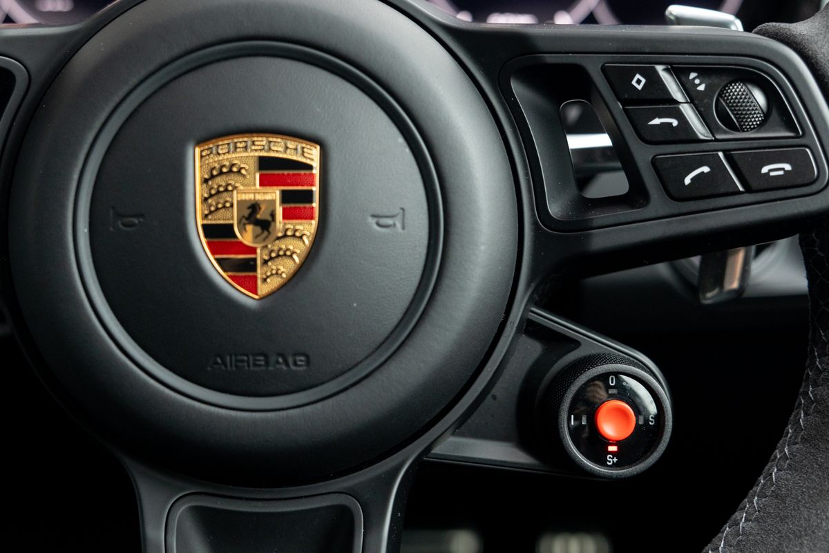 2023 Porsche Cayenne Turbo GT