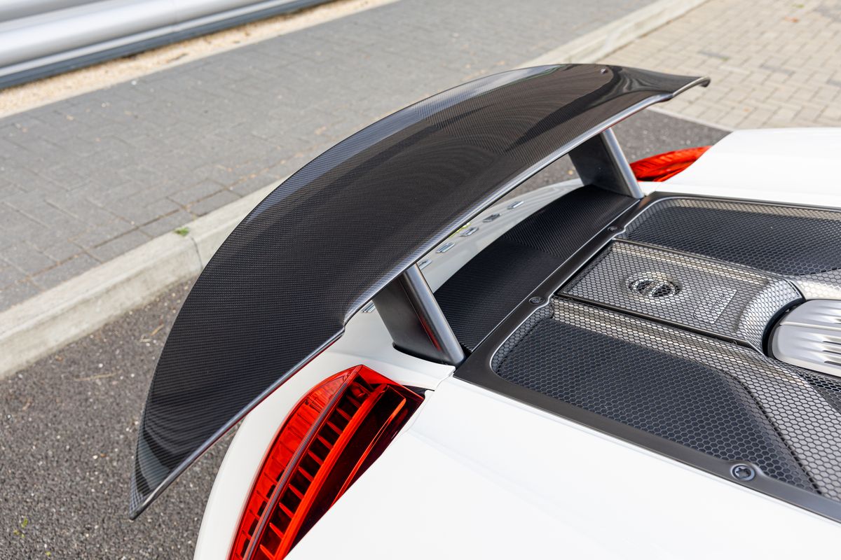 2014 Porsche 918 Spyder Weissach Package