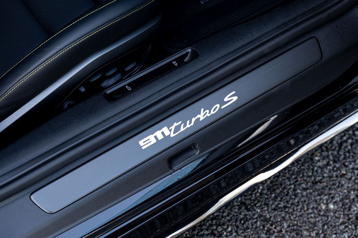 2023 Porsche 911 992 Turbo S