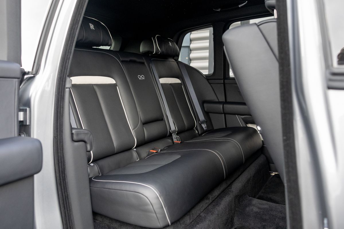 2022 Rolls-Royce Cullinan Black Badge