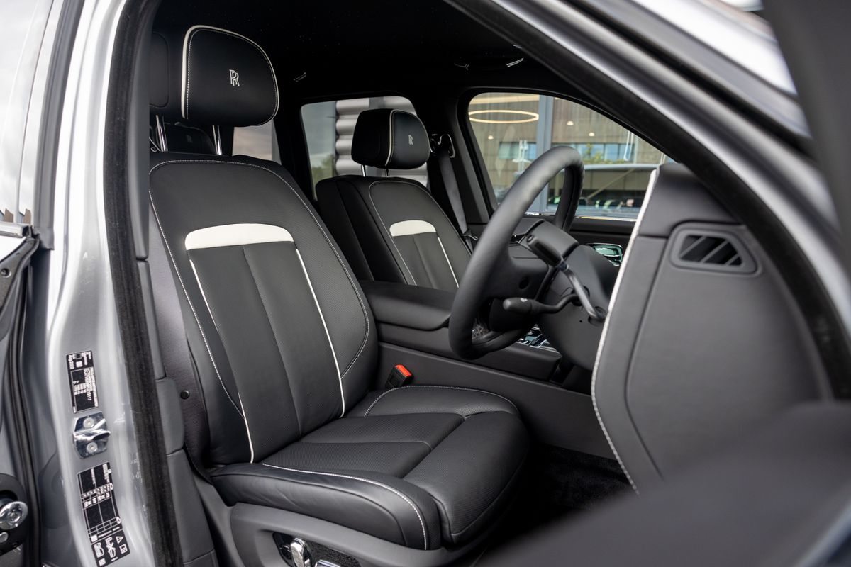 2022 Rolls-Royce Cullinan Black Badge