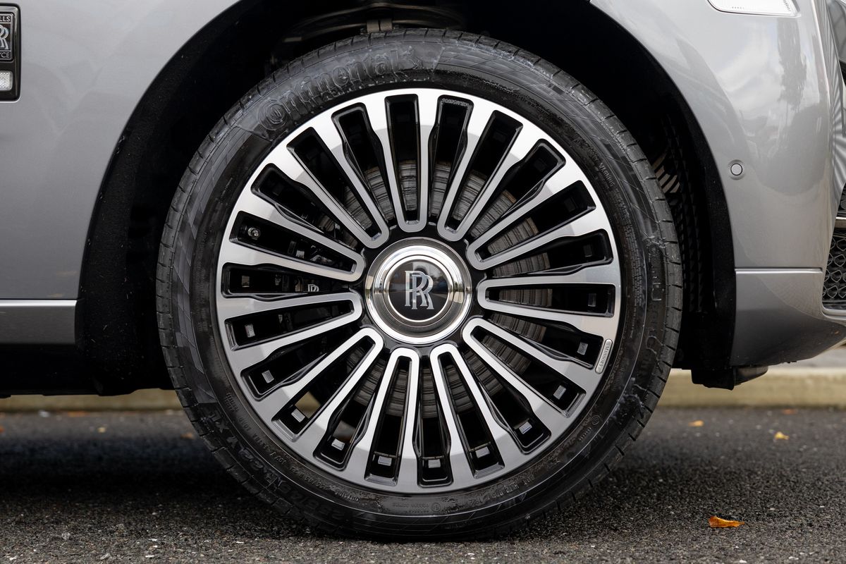 2022 Rolls-Royce Cullinan Black Badge