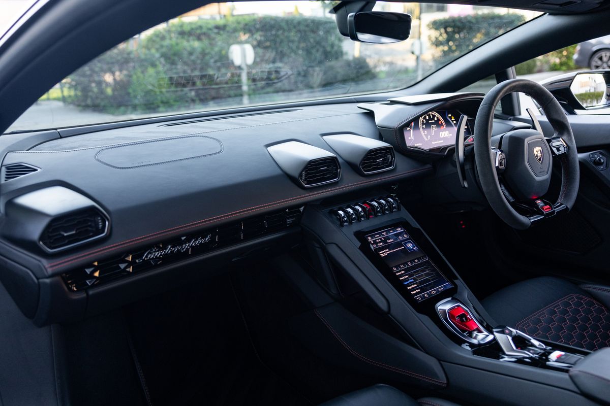 2020 Lamborghini Huracan Evo