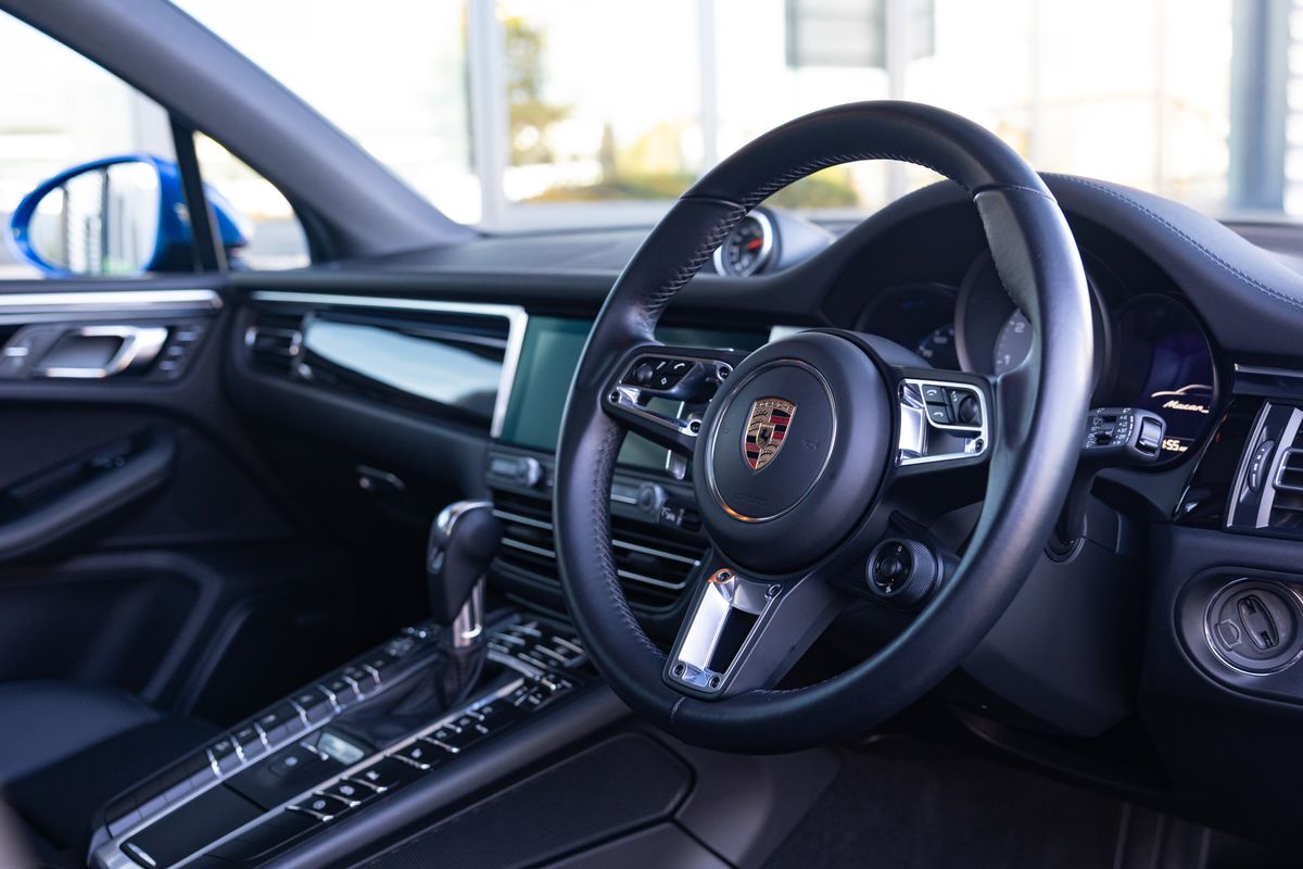 2020 Porsche Macan S
