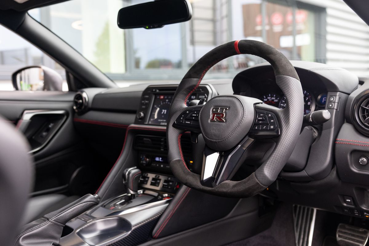 2019 Nissan R35 GT-R Track Edition LM1000
