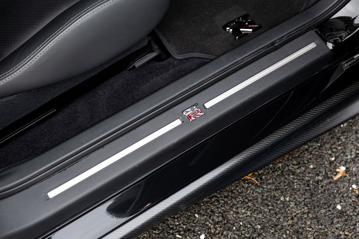 2019 Nissan R35 GT-R Track Edition LM1000