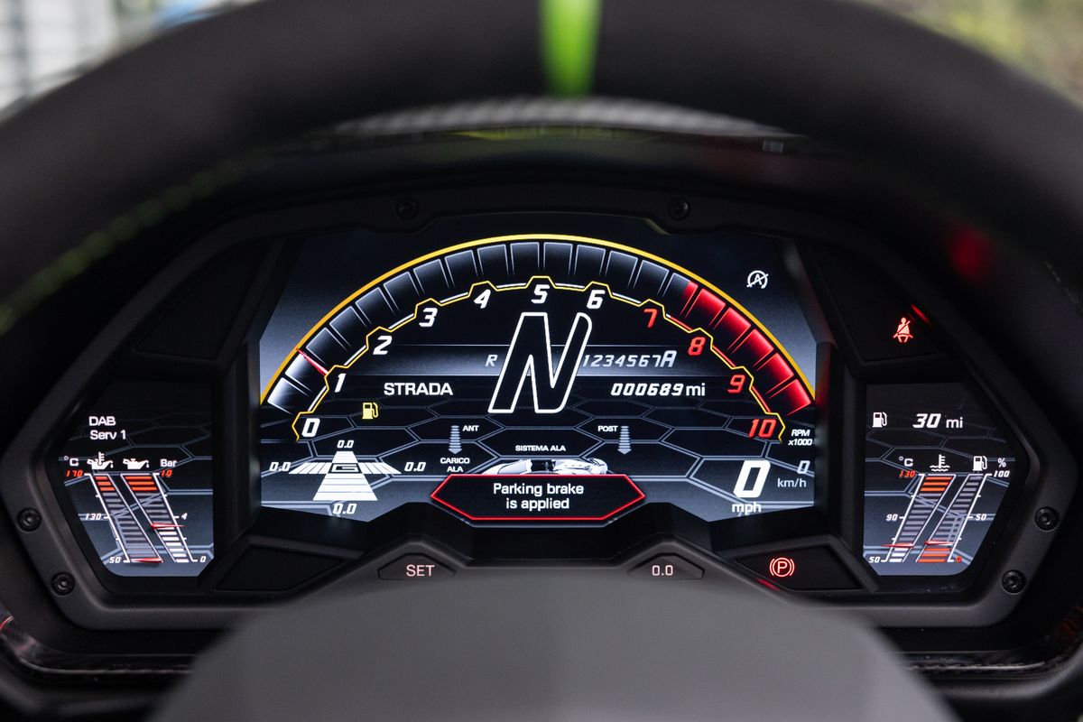 2020 Lamborghini Aventador SVJ Roadster