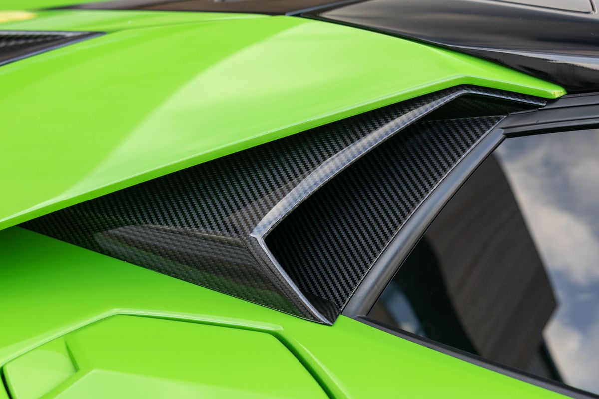 2020 Lamborghini Aventador SVJ Roadster